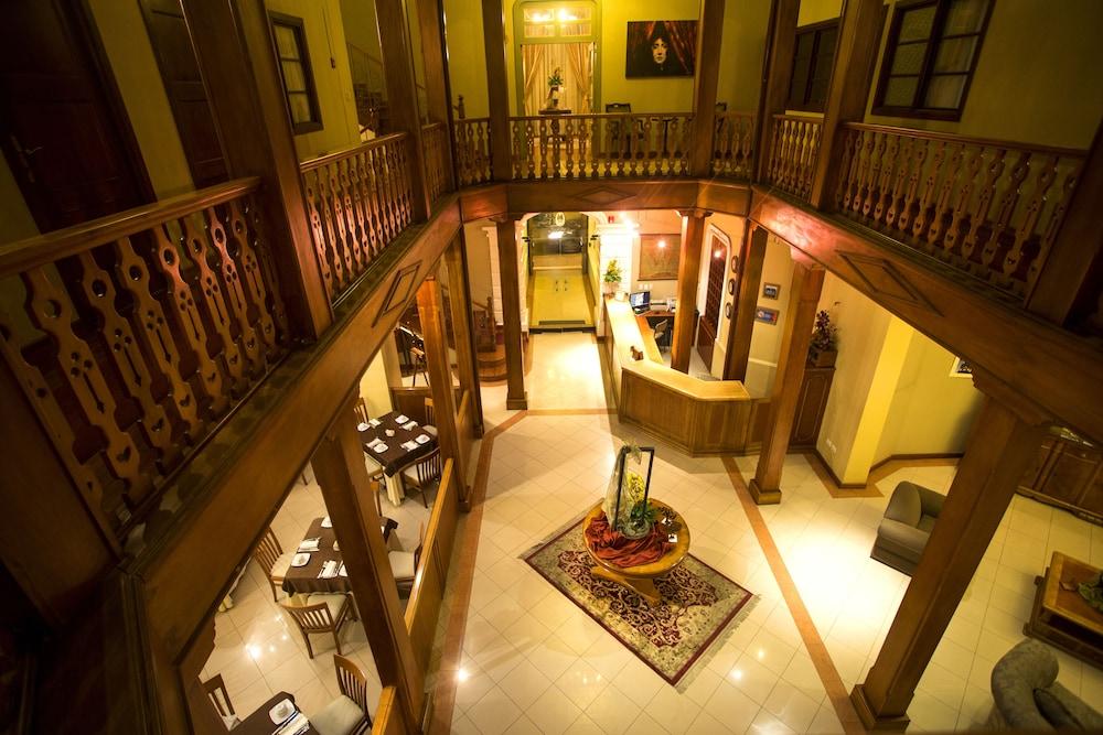 Hotel Carvallo Cuenca